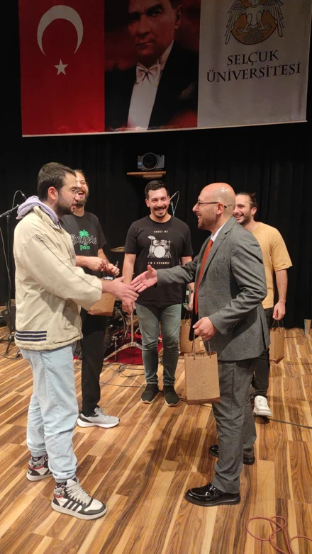 Hukuk Fakültesinde 4 Sayılı Hareket Konseri